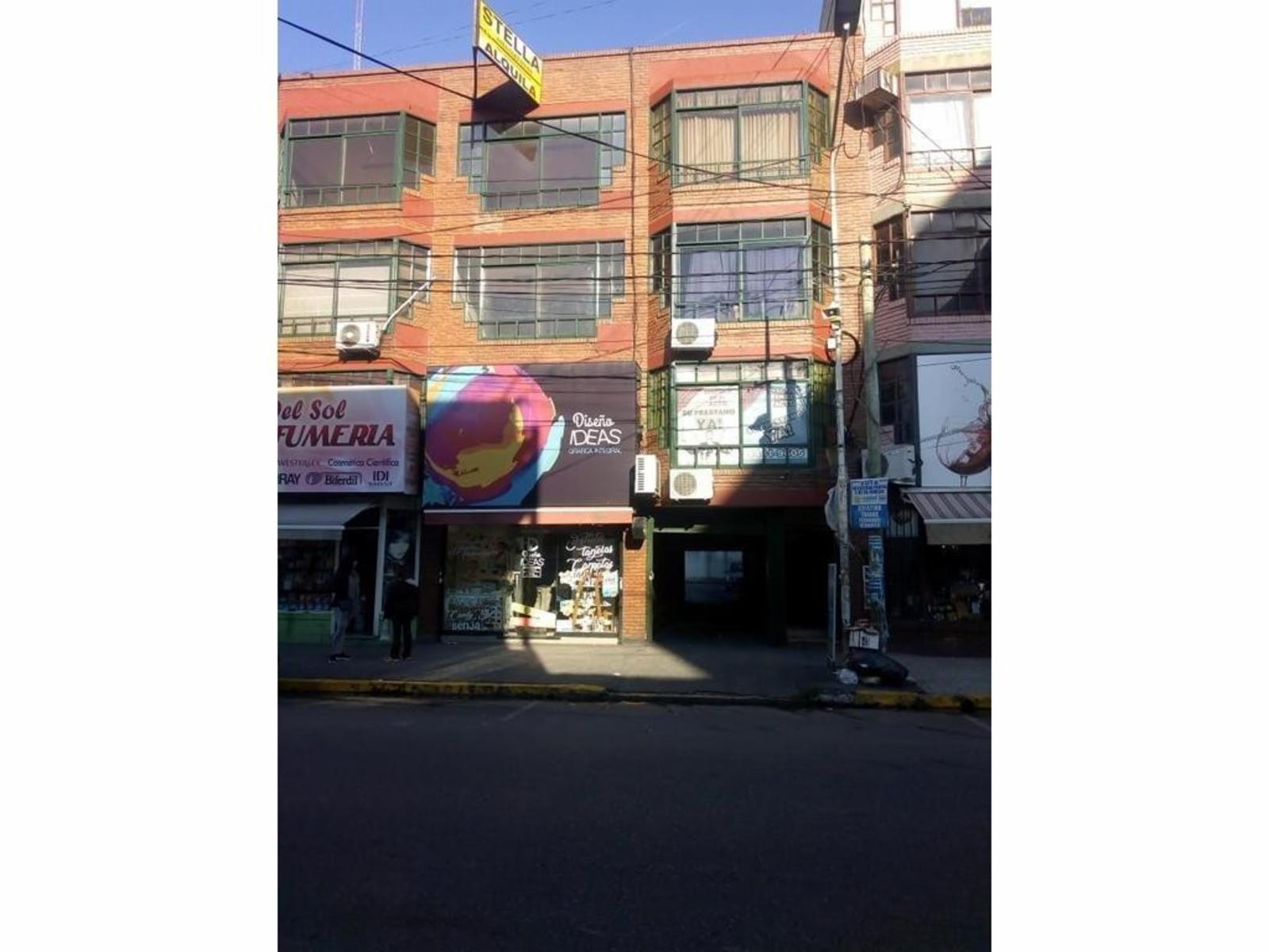 OFICINA DE 70 M² EN PRIMER PISO AL CONTRAFRENTE EN PLENO CENTRO DE SAN JUSTO - 1