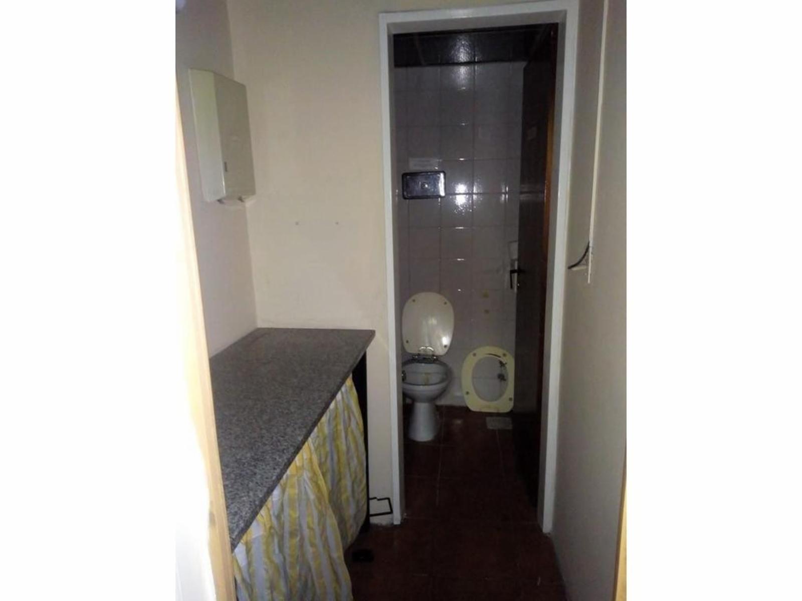 OFICINA DE 70 M² EN PRIMER PISO AL CONTRAFRENTE EN PLENO CENTRO DE SAN JUSTO - 10