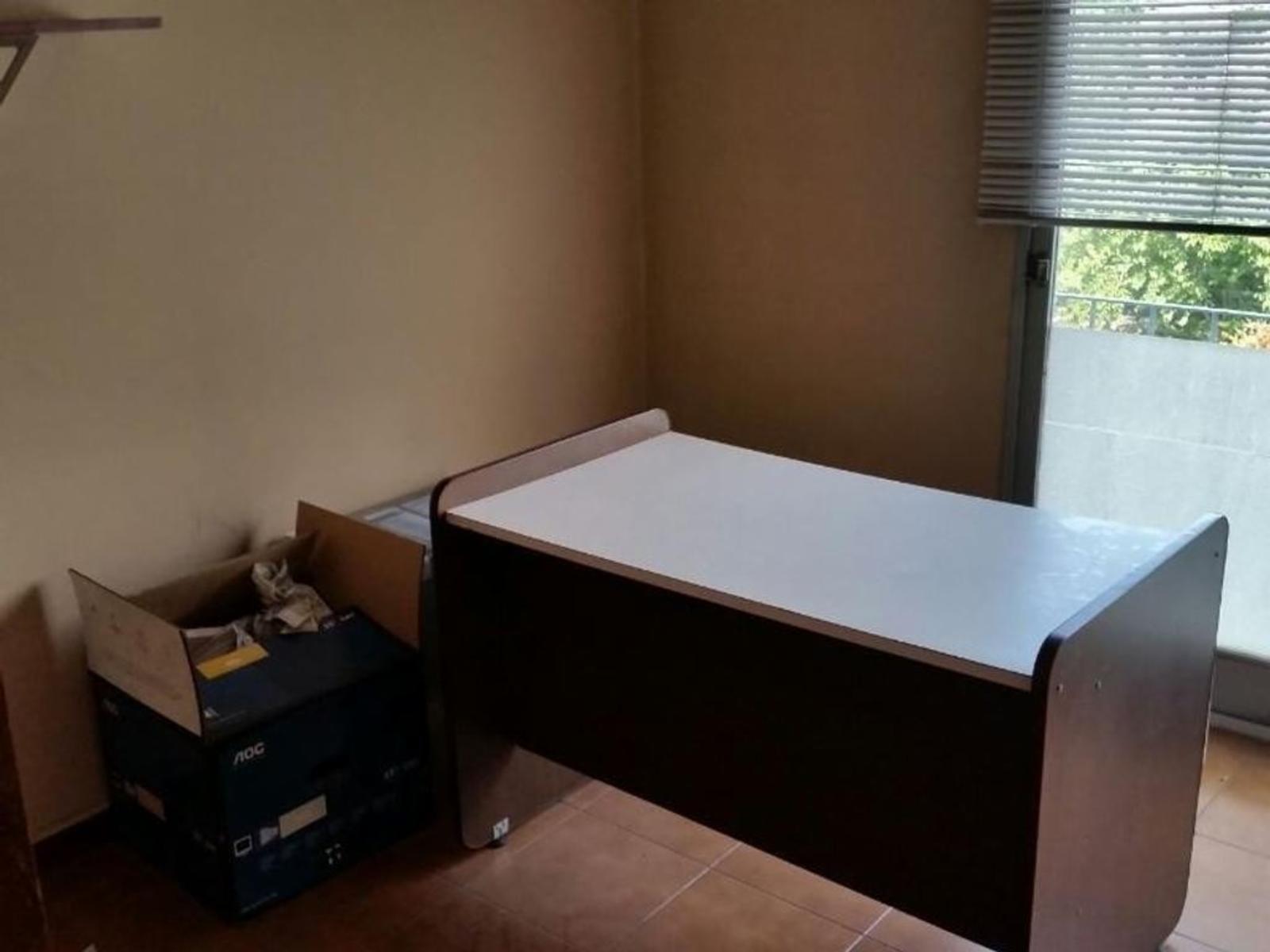 OFICINA DE 33 M² EN TERCER PISO AL CONTRAFRENTE EN PLENO CENTRO DE SAN JUSTO - 4