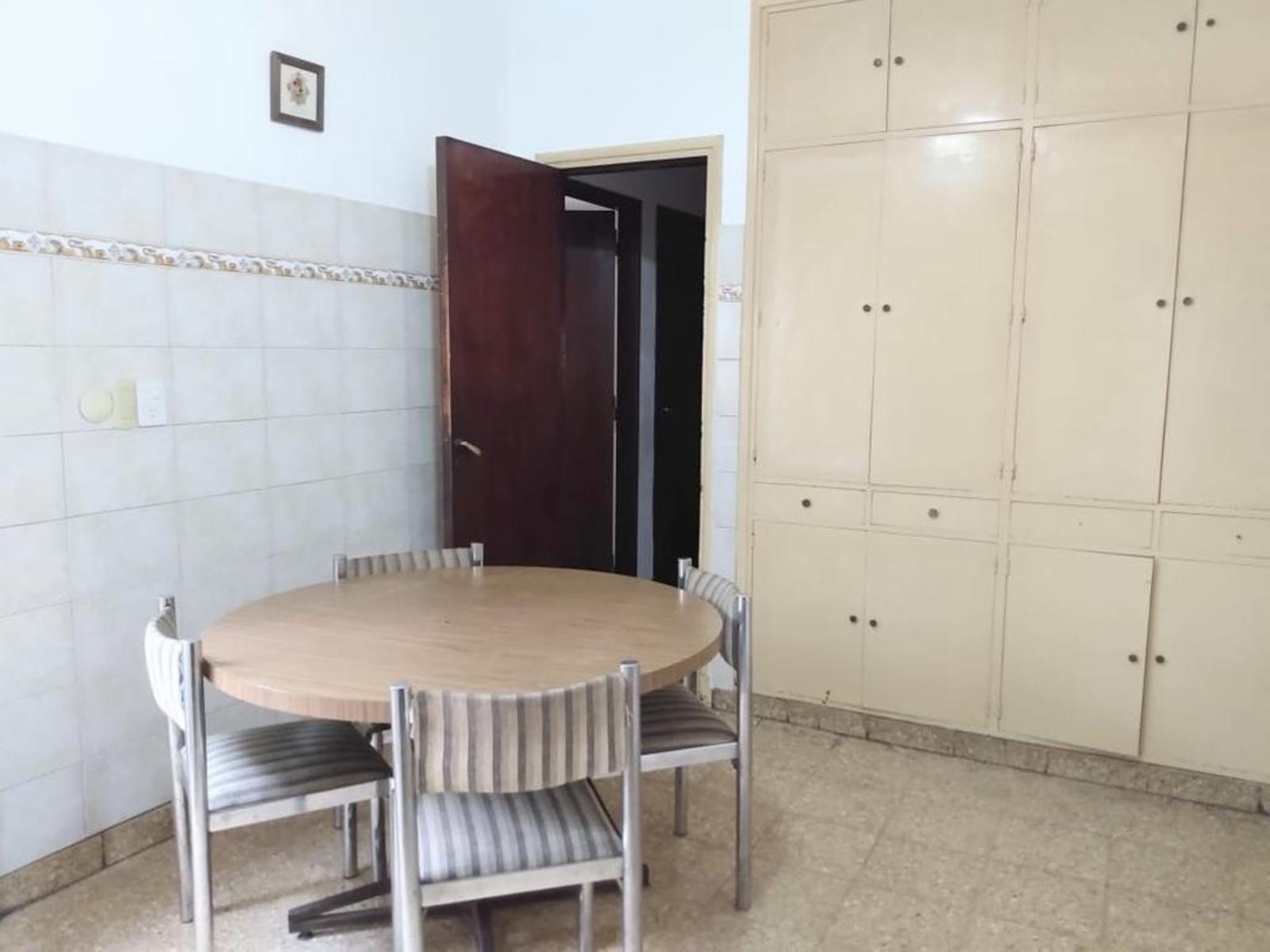 VENTA EN BLOCK DE 3 UNIDADES DE 4 Y 2 AMBIENTES MÁS LOCAL EN PLANTA BAJA — foto 7