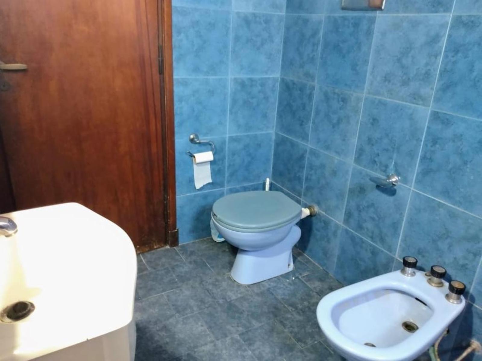 VENTA EN BLOCK DE 3 UNIDADES DE 4 Y 2 AMBIENTES MÁS LOCAL EN PLANTA BAJA — foto 13