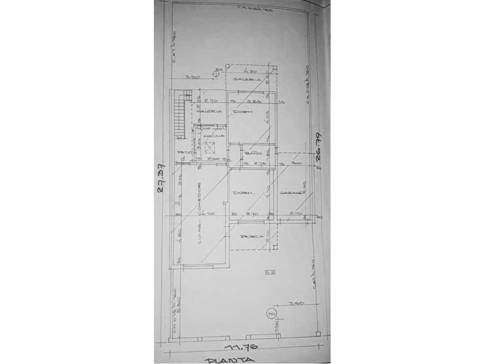 CASA A REFACCIONAR CON TERRENO DE 320 M² (11,76 X 27,37) — foto 2