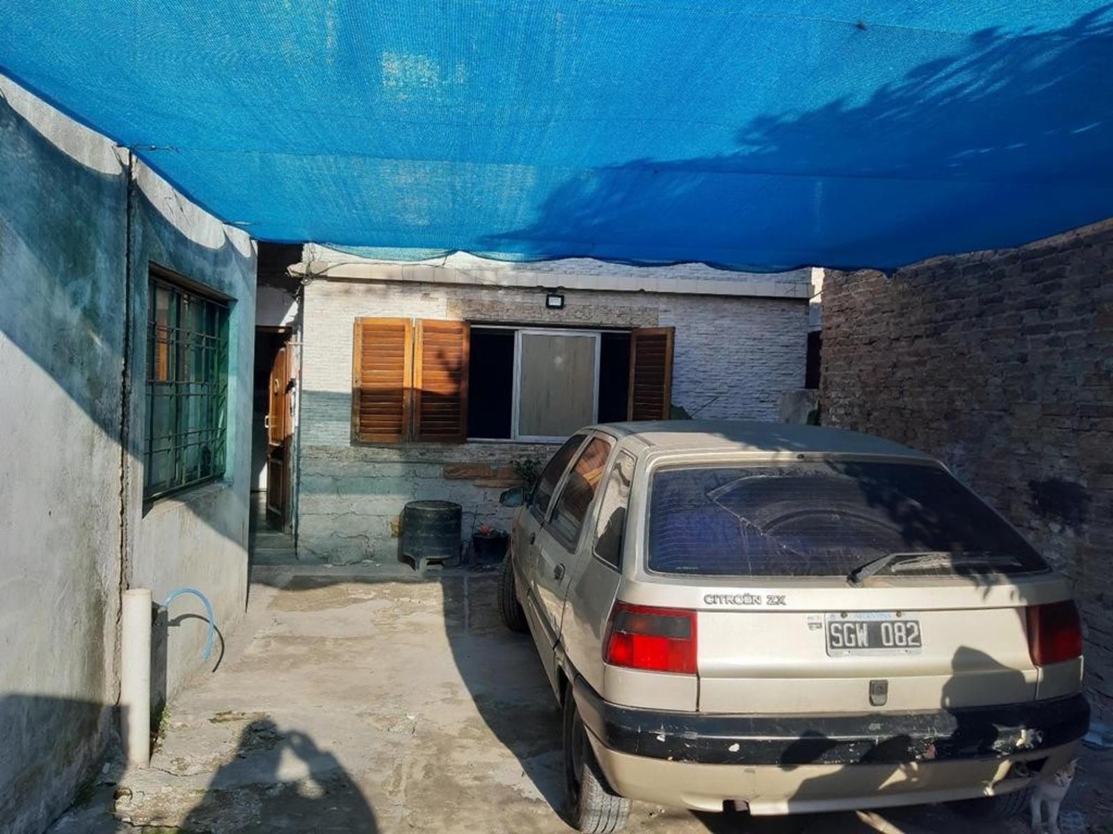 VENTA EN BLOCK DE 2 VIVIENDAS + OFICINA DE 43m² A REFACCIONAR IDEAL PARA 2 FAMILIAS. — foto 7