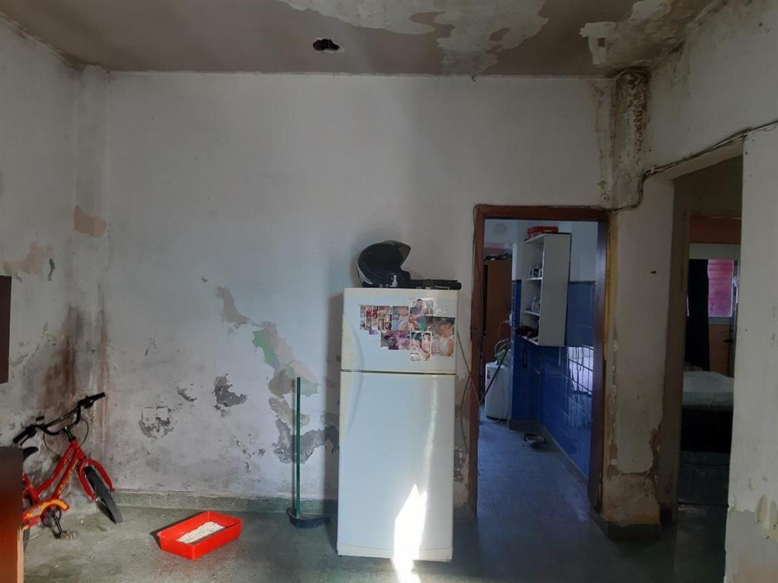 VENTA EN BLOCK DE 2 VIVIENDAS + OFICINA DE 43m² A REFACCIONAR IDEAL PARA 2 FAMILIAS. — foto 8