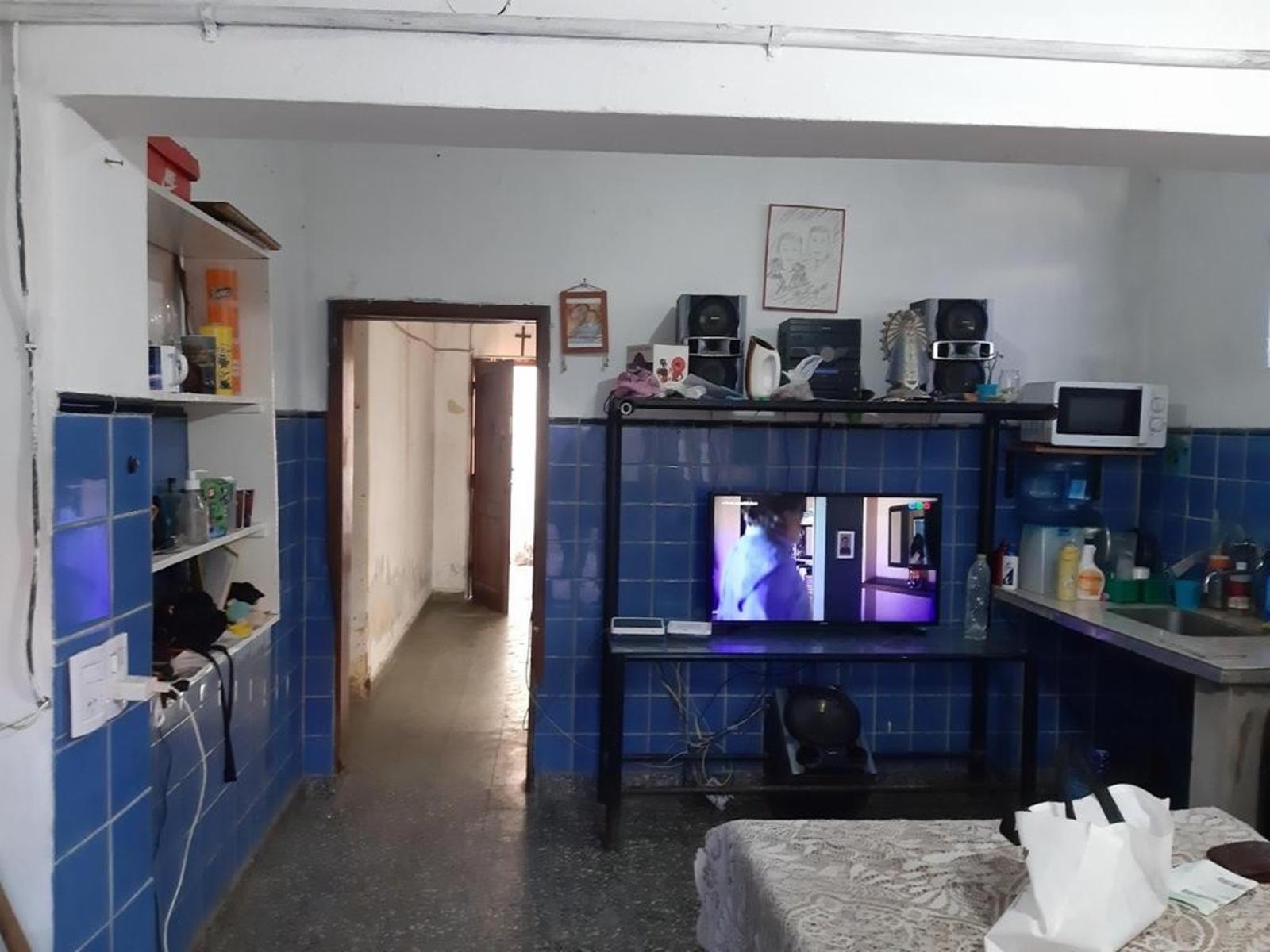 VENTA EN BLOCK DE 2 VIVIENDAS + OFICINA DE 43m² A REFACCIONAR IDEAL PARA 2 FAMILIAS. — foto 10