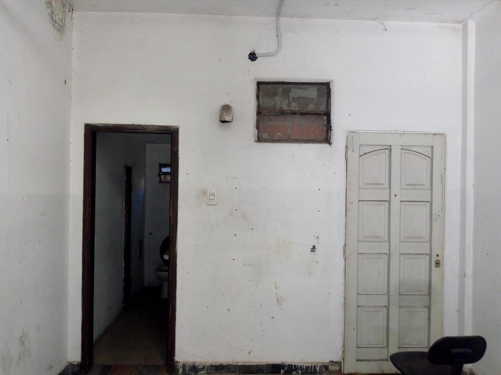 VENTA EN BLOCK DE 5 UNIDADES (2 LOCALES AL FRENTE + 3 VIVIENDAS) — foto 6