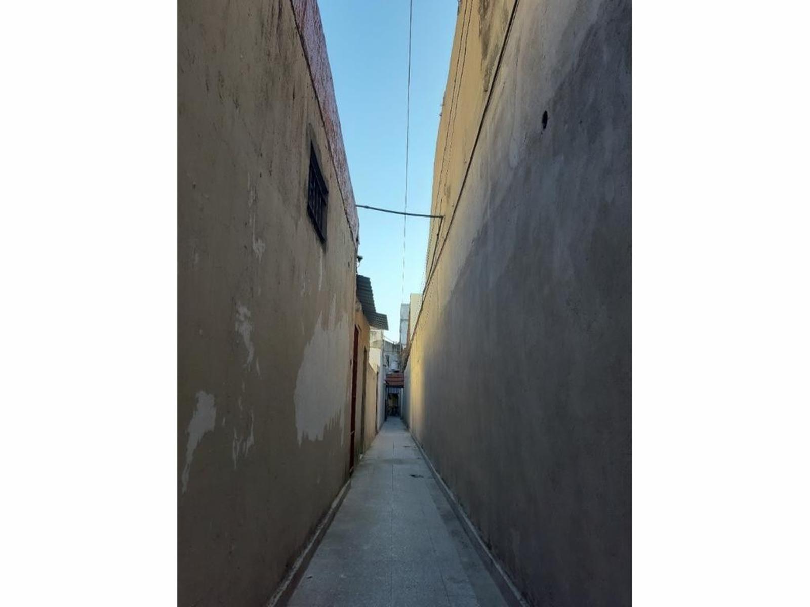 VENTA EN BLOCK DE 5 UNIDADES (2 LOCALES AL FRENTE + 3 VIVIENDAS) — foto 7