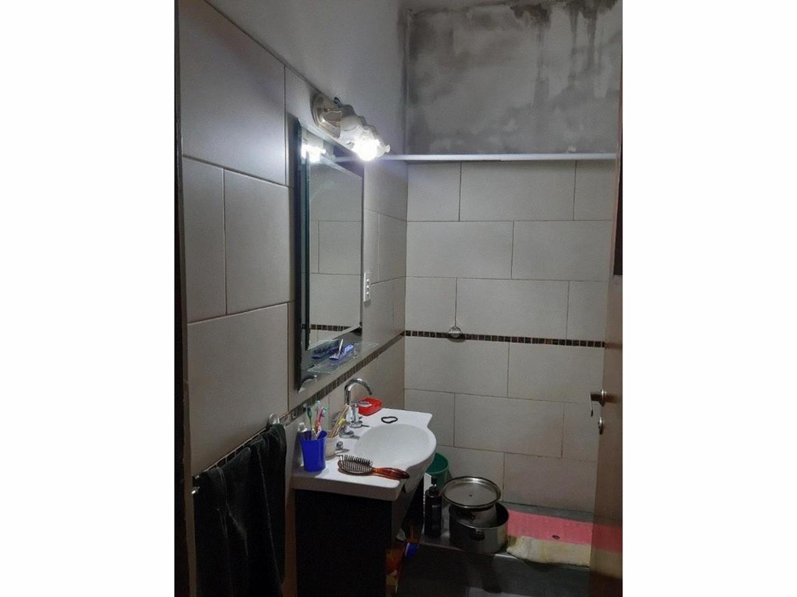 VENTA EN BLOCK DE 5 UNIDADES (2 LOCALES AL FRENTE + 3 VIVIENDAS) — foto 12