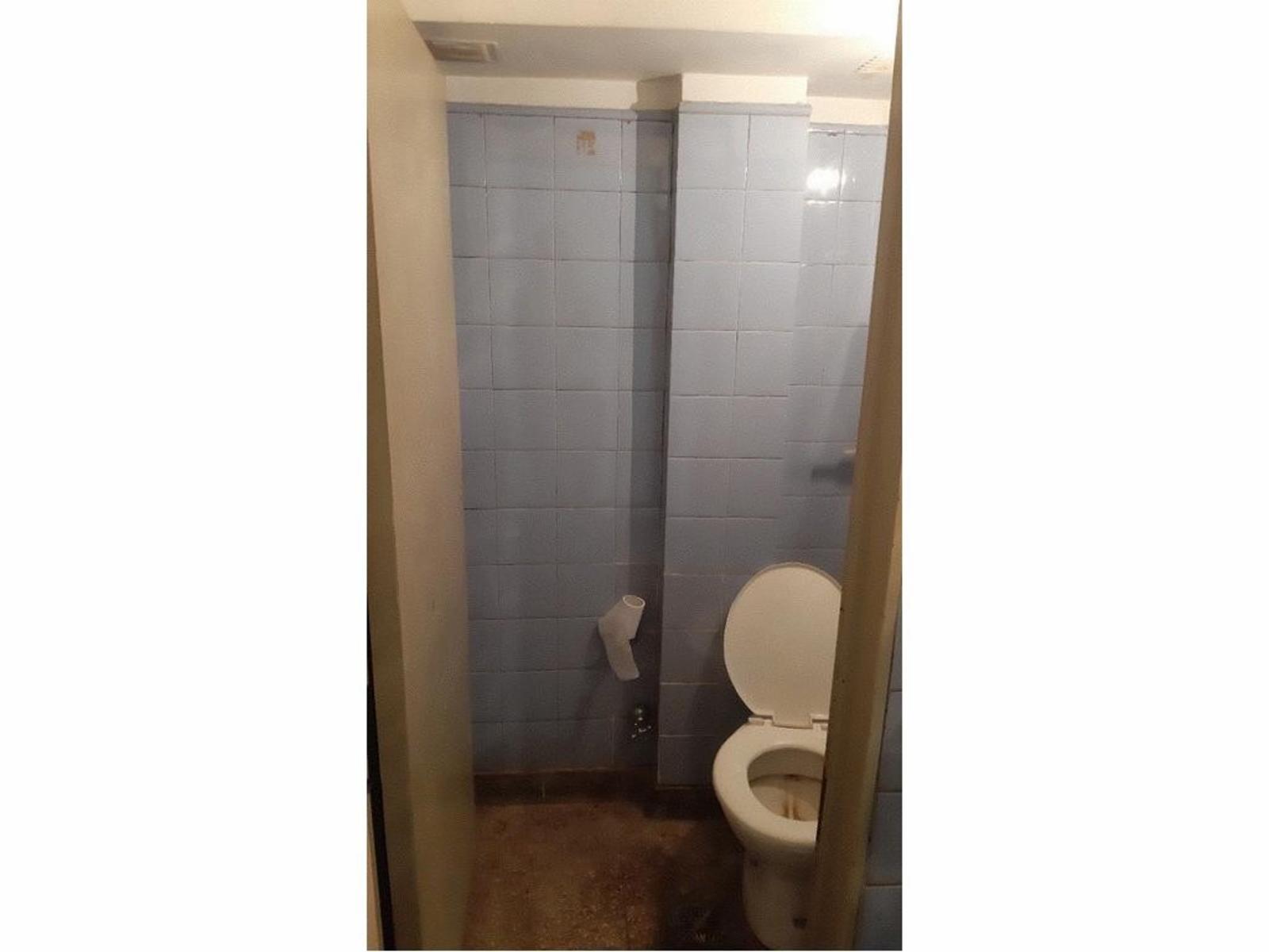 EXCELENTE LOCAL DE 40 M² UBICADO SOBRE AVENIDA RIVADAVIA — foto 11