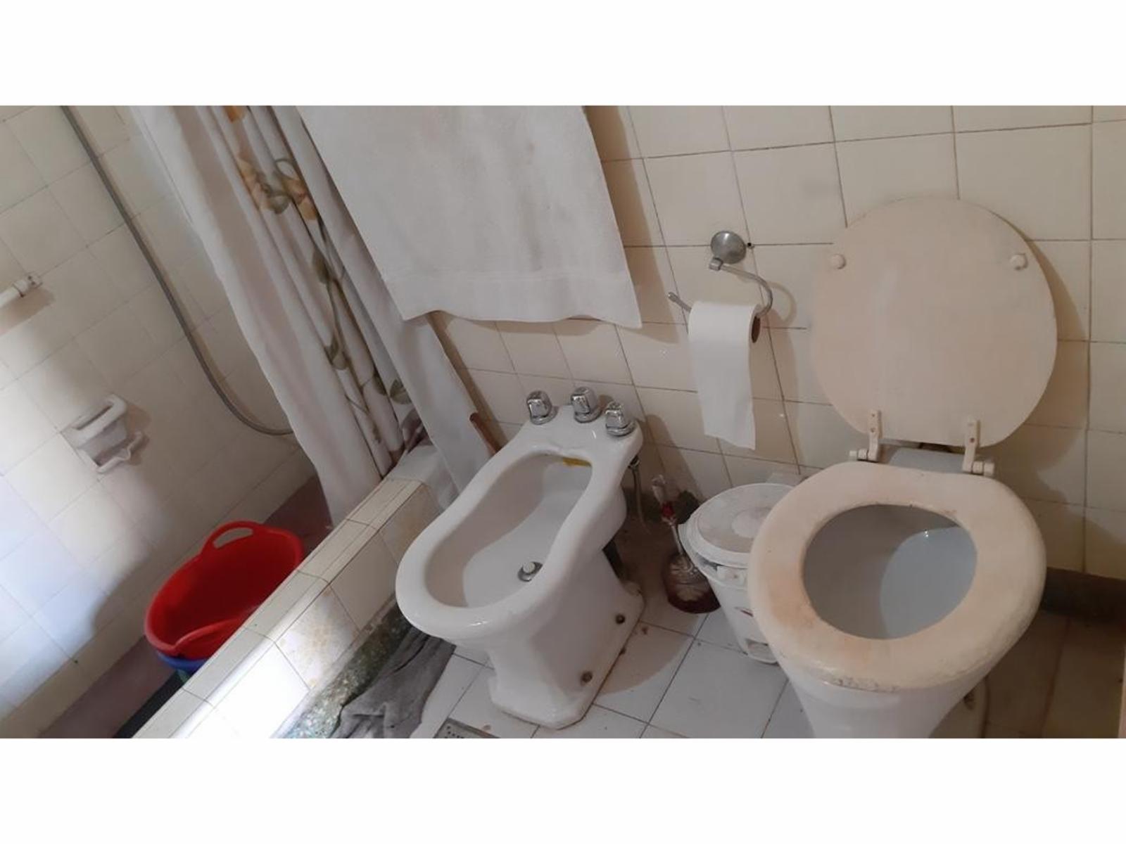 Casa de 3 ambientes con terreno de 10 X 26 con patio y terraza — foto 13