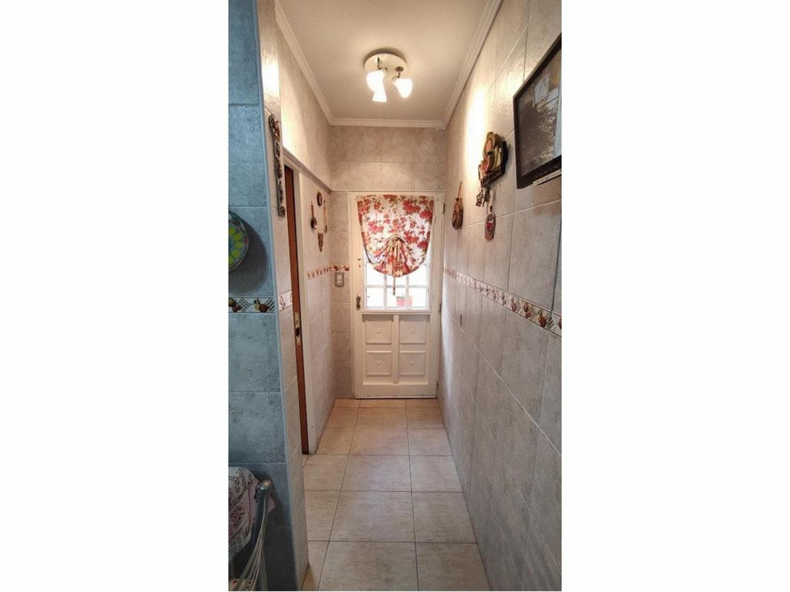 Excelente PH tipo casa de 3 ambientes ubicado en esquina con 2 patios y cochera — foto 15