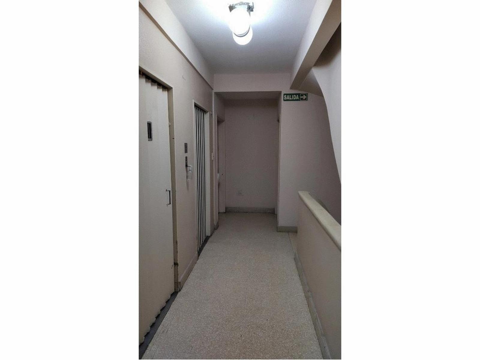 Departamento de 3 ambientes con balcón al contrafrente ubicado sobre Avenida San Martín — foto 3