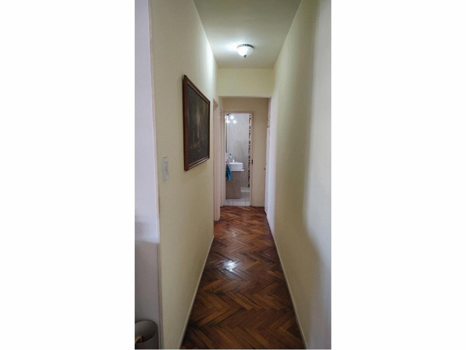Departamento de 3 ambientes con balcón al contrafrente ubicado sobre Avenida San Martín — foto 12