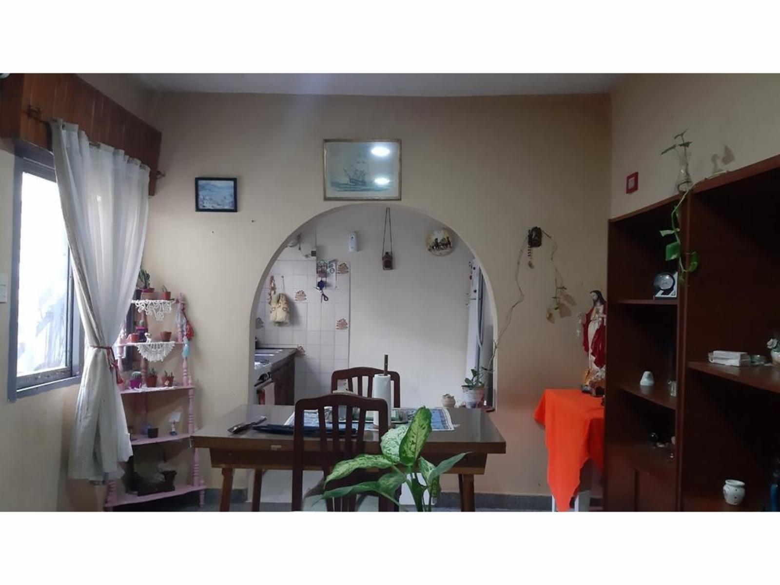 Ph al fondo con 2 propiedades de 2 ambientes con patio y terraza — foto 7