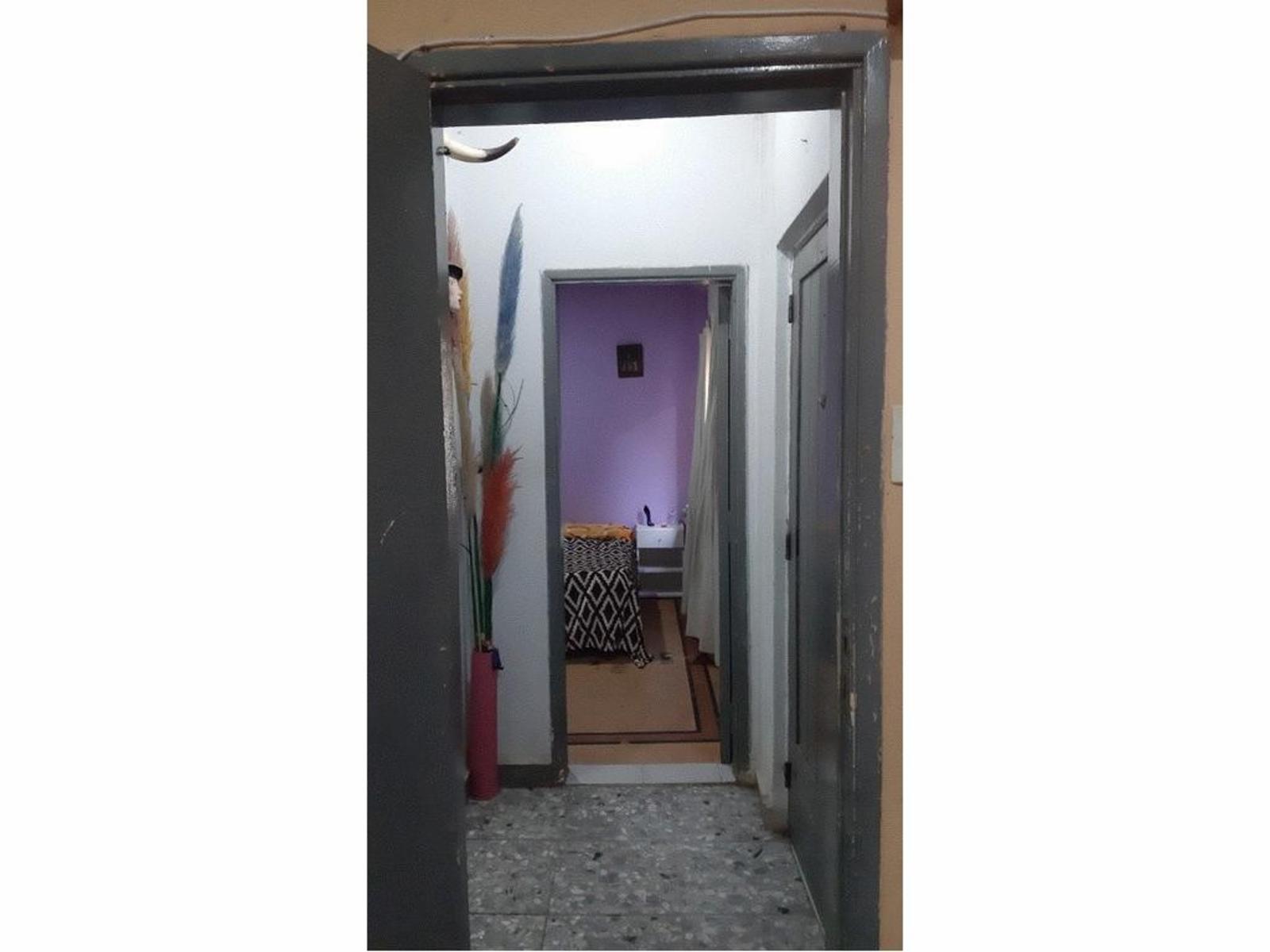 Ph al fondo con 2 propiedades de 2 ambientes con patio y terraza — foto 8