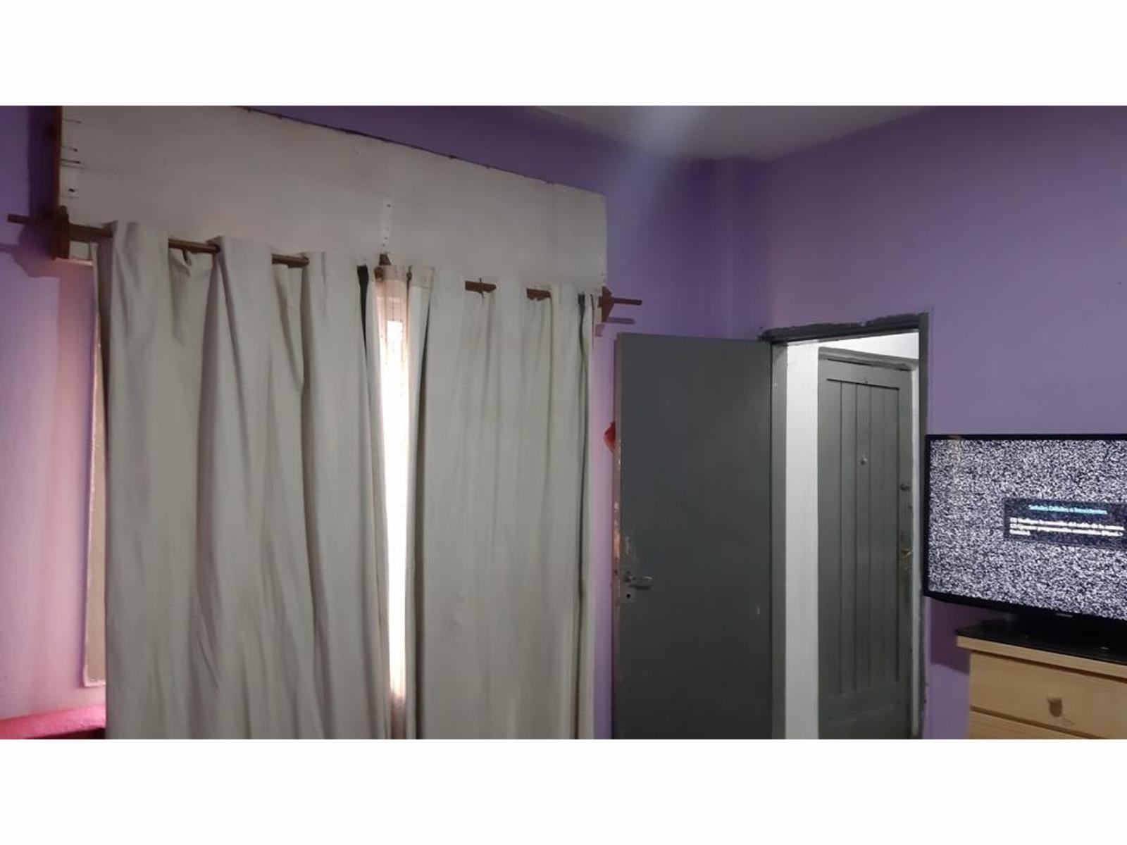 Ph al fondo con 2 propiedades de 2 ambientes con patio y terraza — foto 10