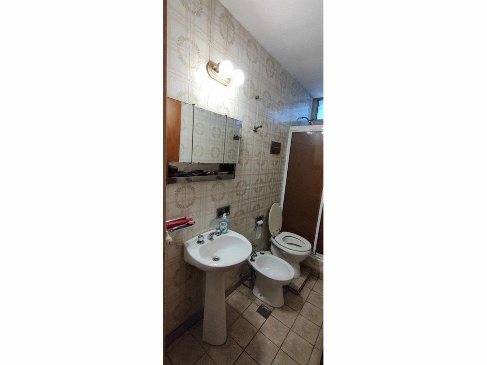 Departamento de 3 ambientes en primer piso al frente — foto 15