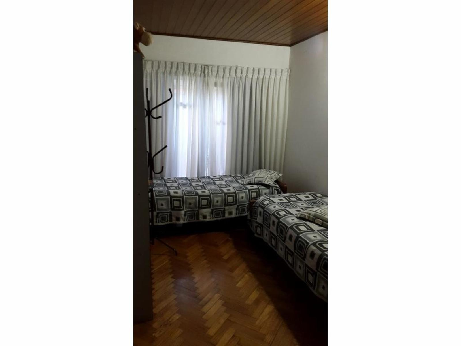 Excelente casa de 5 ambientes con salida a 2 calles — foto 11
