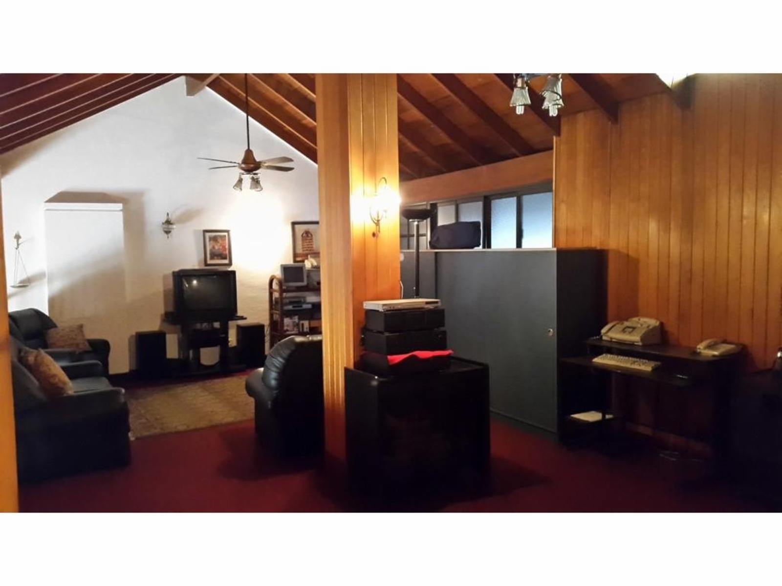 Excelente casa de 5 ambientes con salida a 2 calles — foto 14
