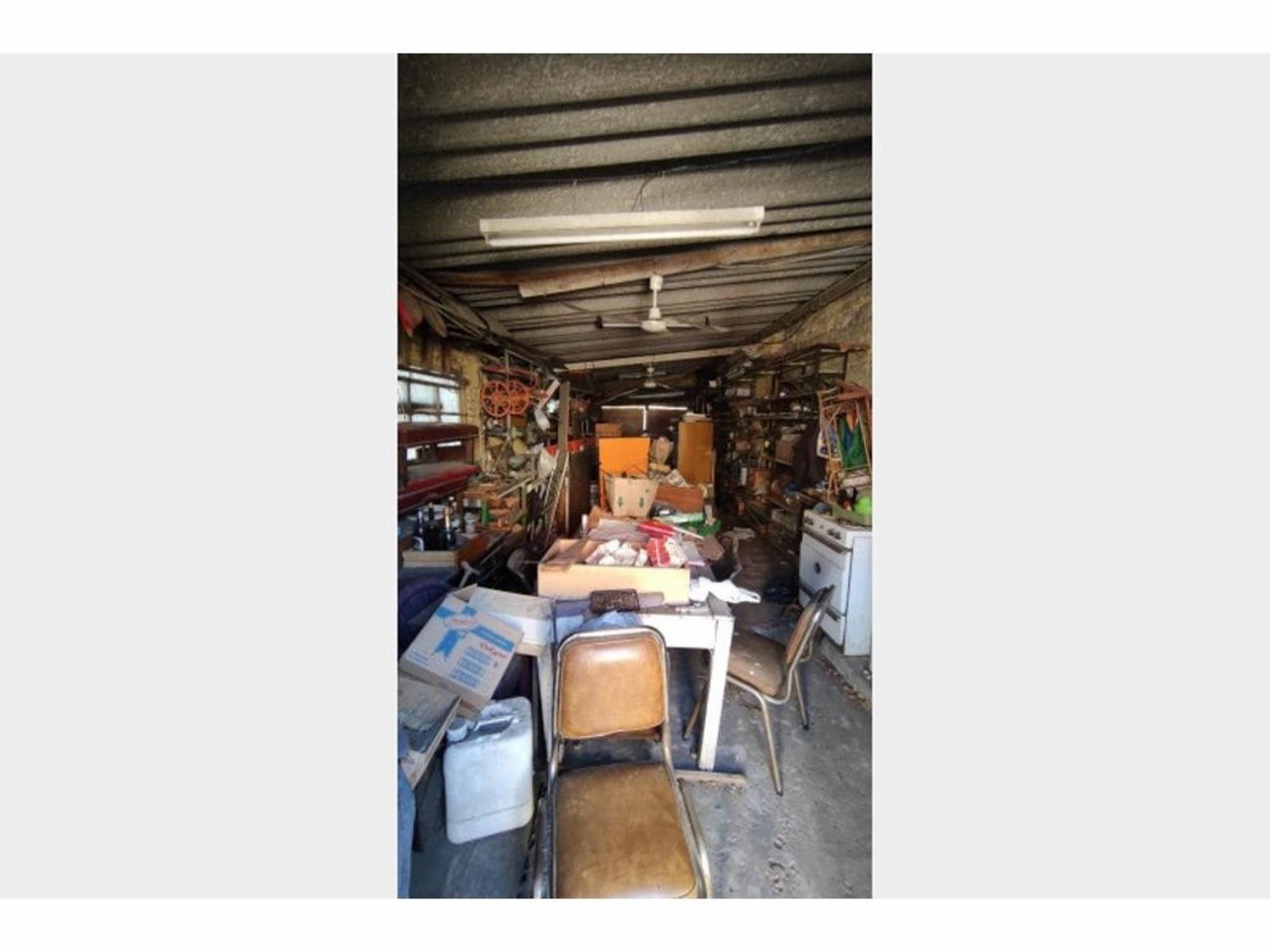 Terreno de 293,8m² (10 X 29,38) con casa de 3 ambientes con pileta y galpón — foto 6
