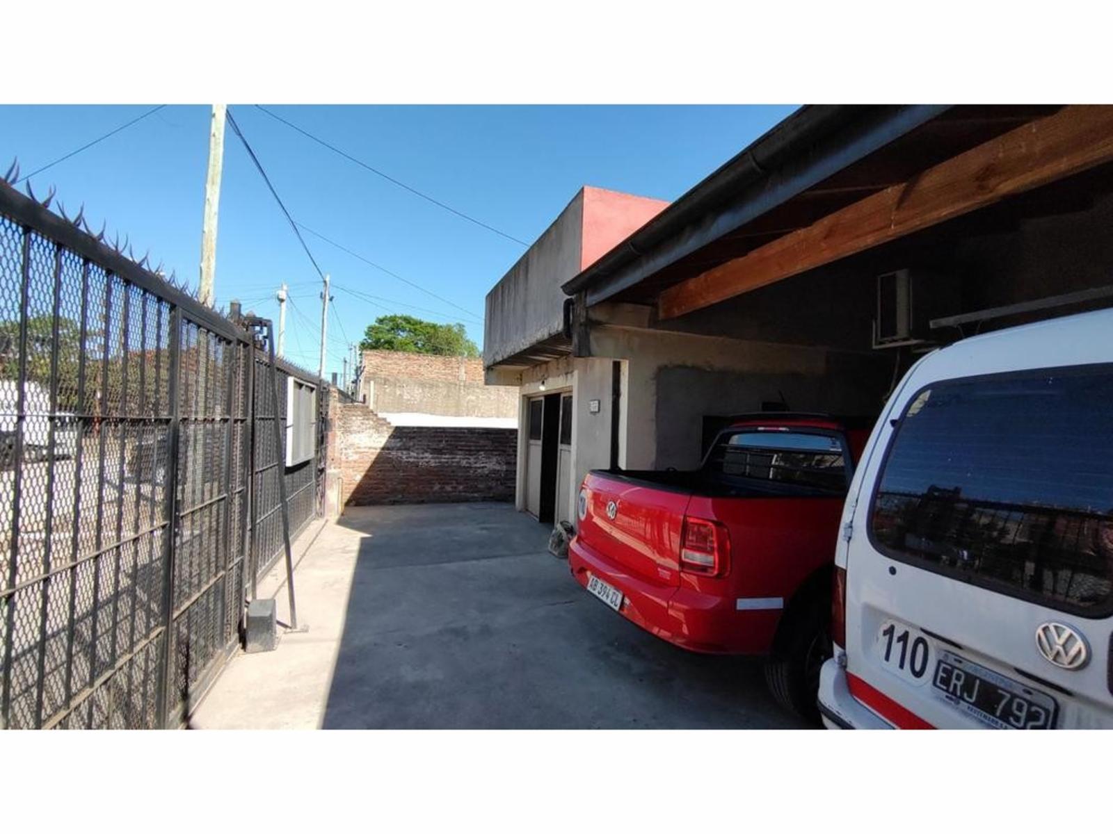Excelente casa de 4 ambientes con terreno de 391,30m² (10 X 39,13) — foto 2