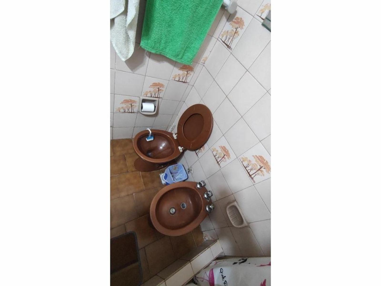 PH de 3 ambientes en planta baja al frente en esquina con patio — foto 13