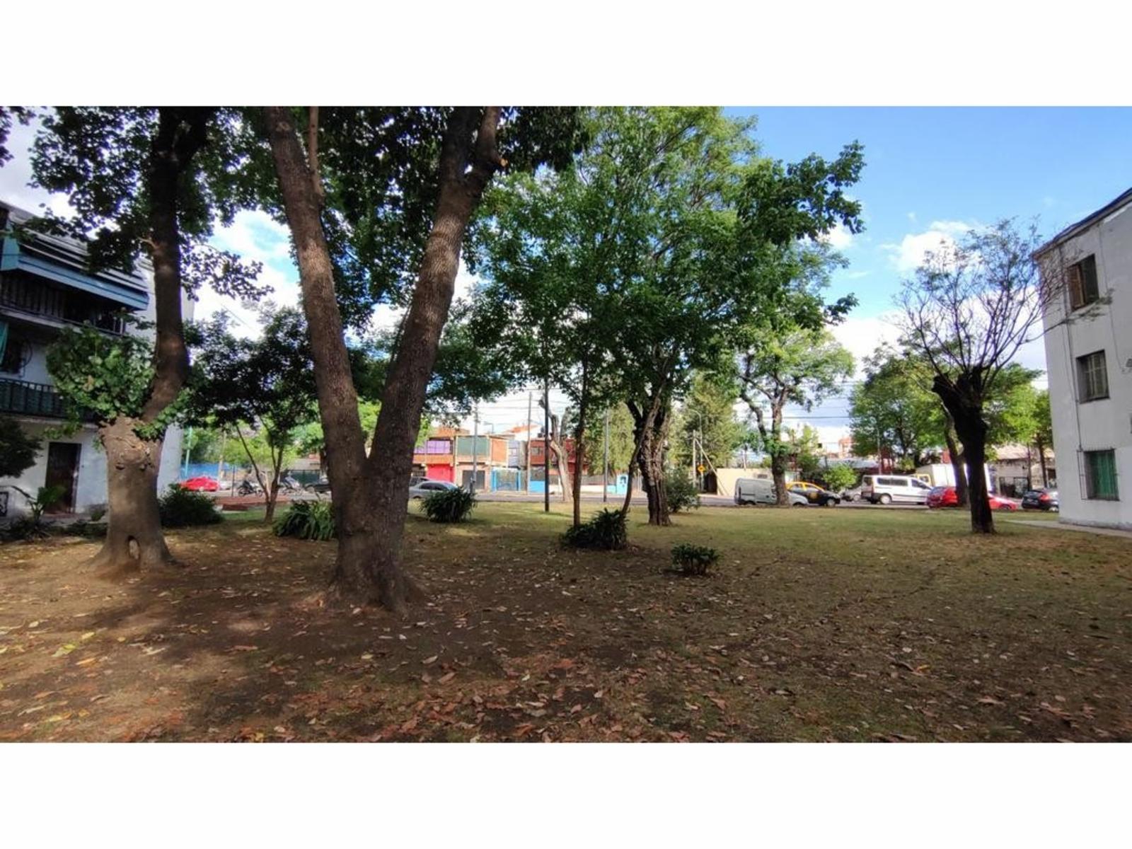 Departamento de 3 ambientes con balcón y terraza — foto 5