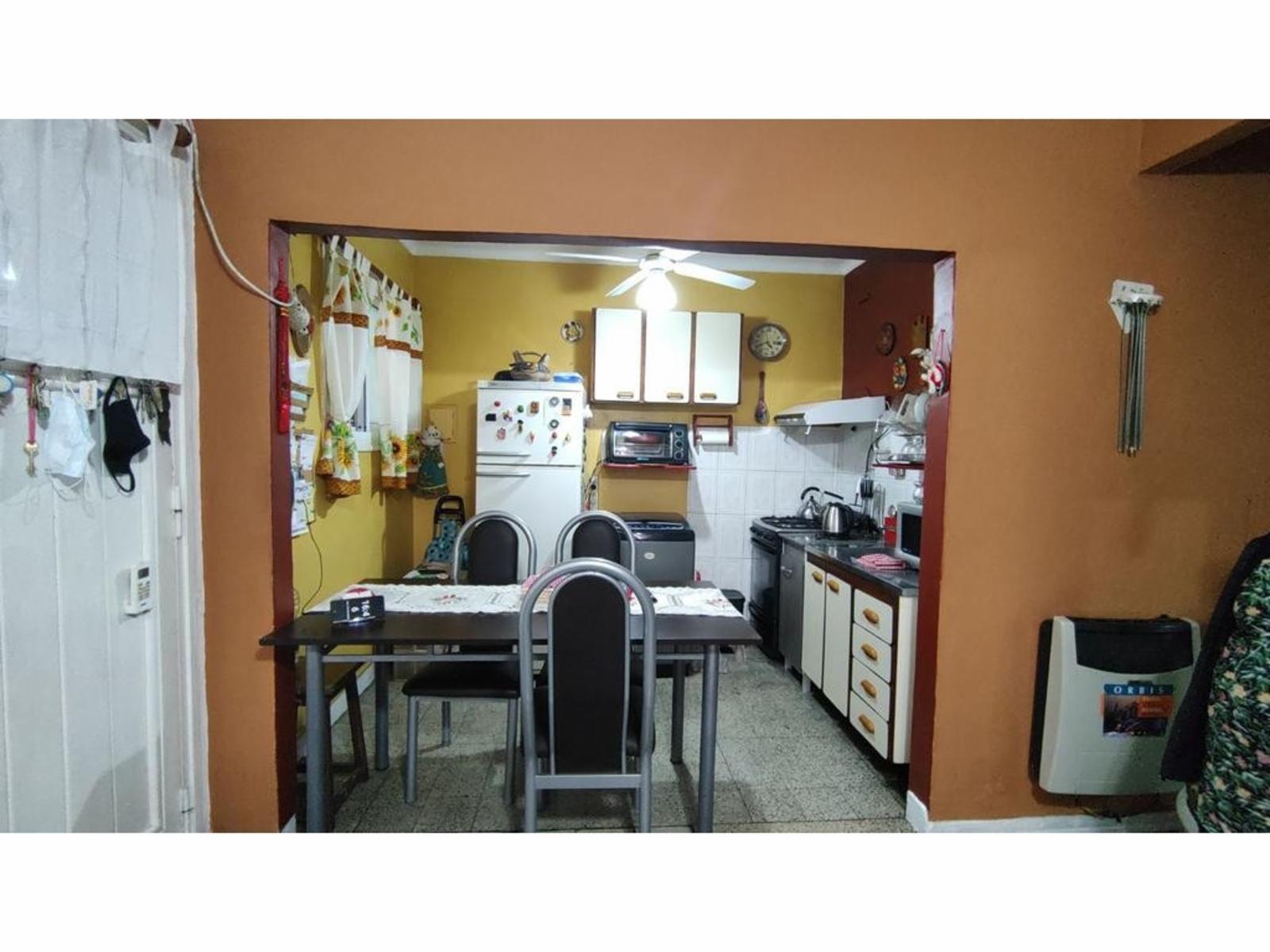 Departamento de 3 ambientes con balcón y terraza — foto 9