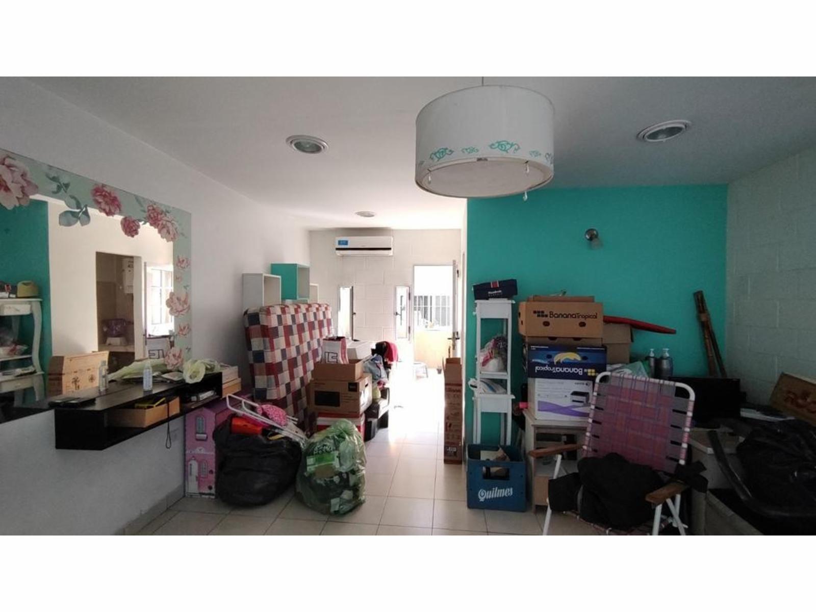 Casa de 4 ambientes con terreno de 8,66 X 58,74 con cocheras para 12 vehículos — foto 3