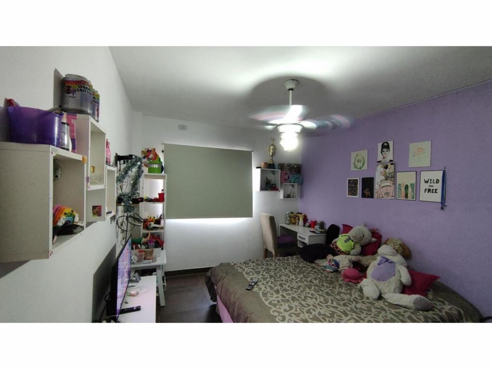 Casa de 4 ambientes con terreno de 8,66 X 58,74 con cocheras para 12 vehículos — foto 11