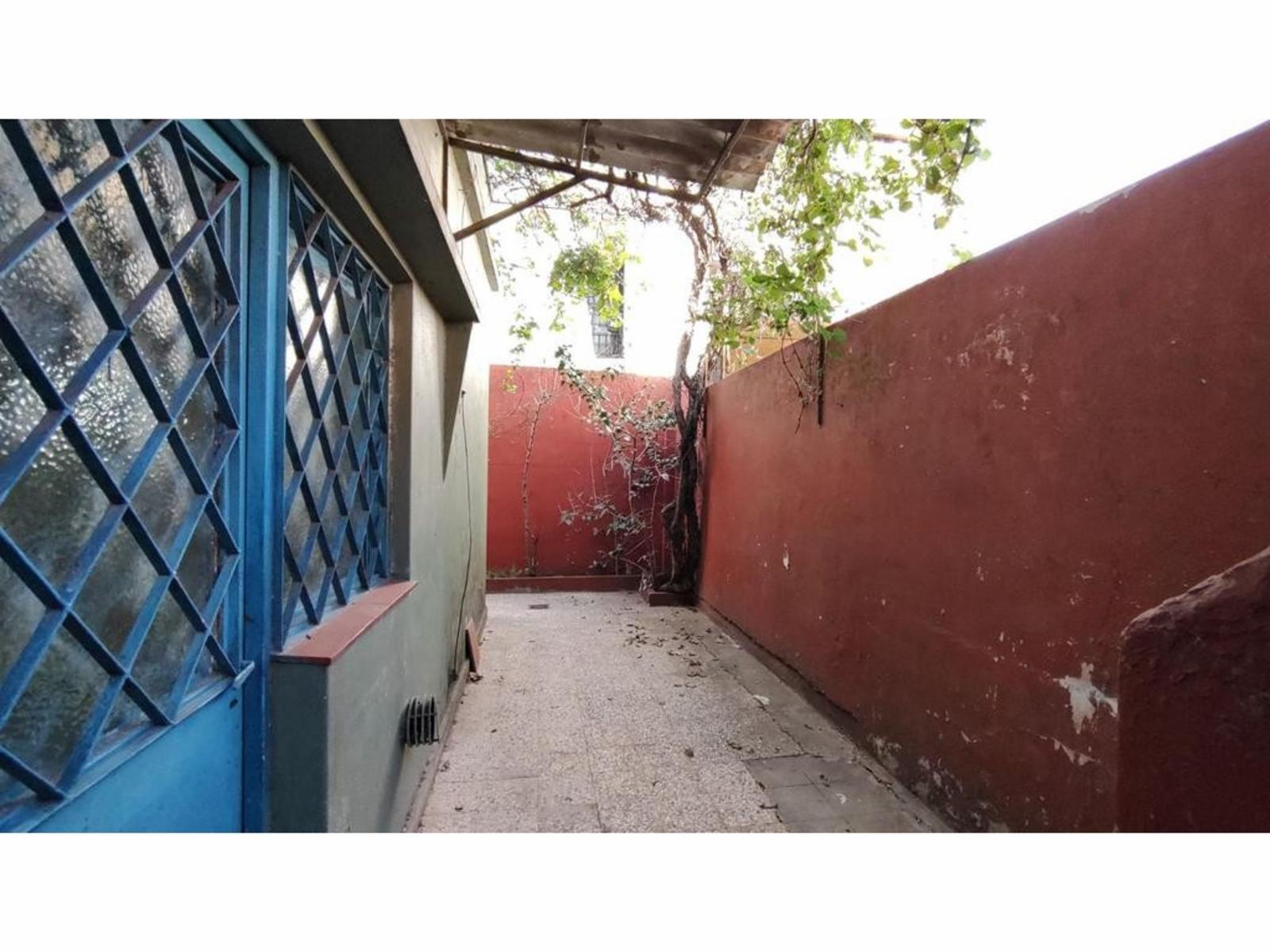 PH de 3 ambientes planta baja al frente a refaccionar — foto 5