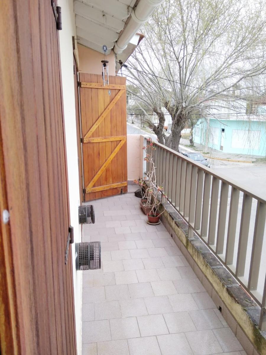 HERMOSO CHALET EN VENTA CALLE 3 Nº 6690 — foto 12