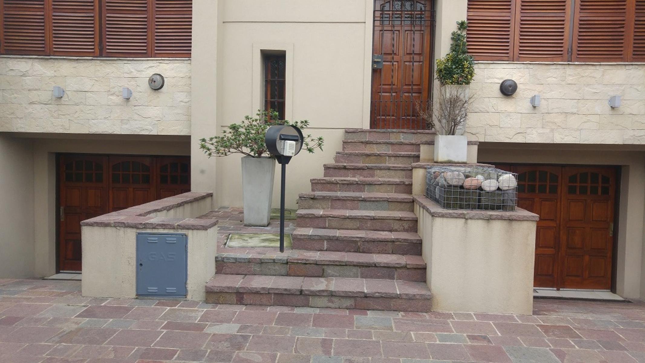 VENTA DE CASA 5 AMB EN BARRIO PILETA RAMOS MEJIA — foto 4