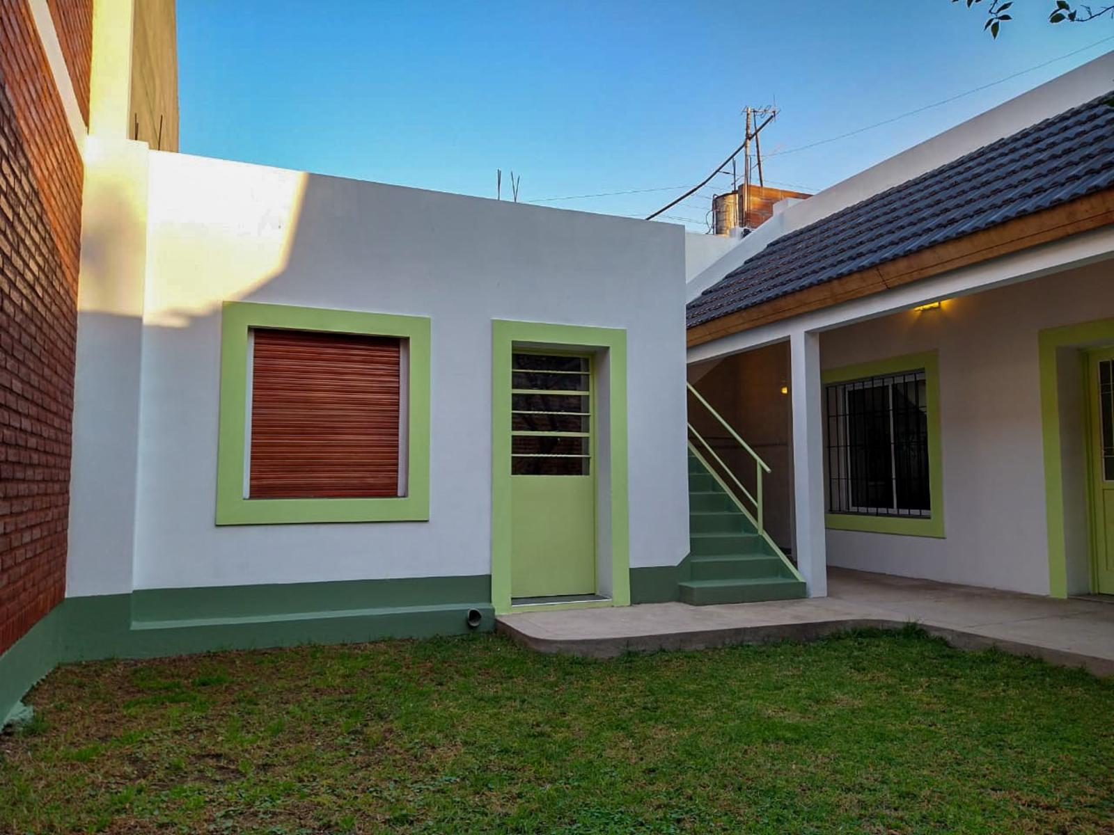 Casa con Local comercial independiente, Ubicada en San Justo, La Matanza. — foto 7