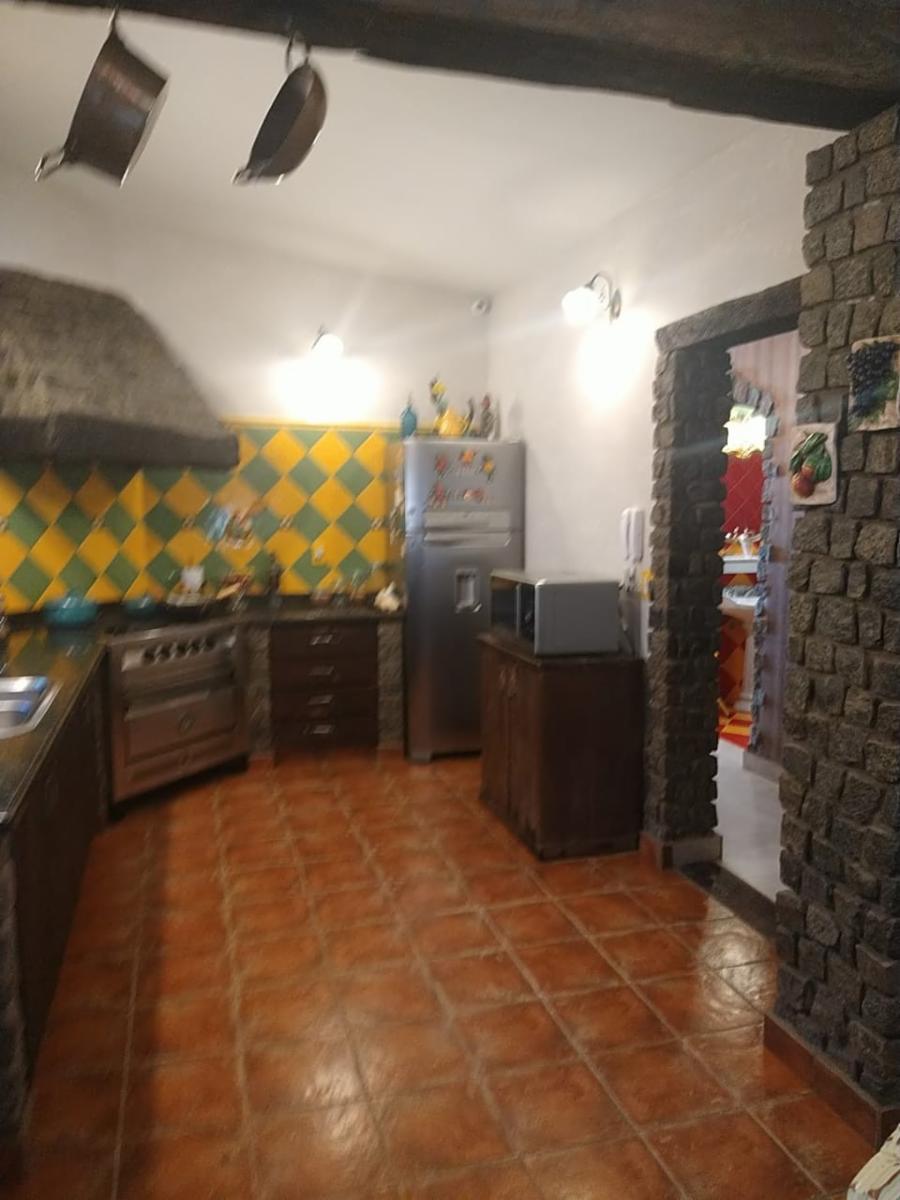 Imponente Casa Quinta con importantes detalles constructivos, Estilo Mexicano y más, Ubicada en San Justo, partido de La Matanza. — foto 4