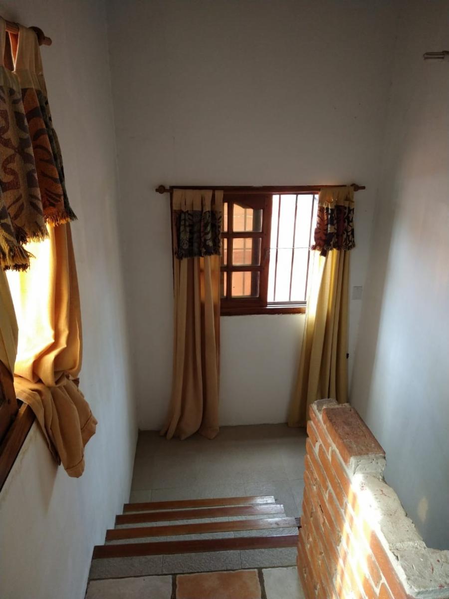 Chalet de 2 Plantas, Ubicado en Villa Luzuriaga. — foto 5