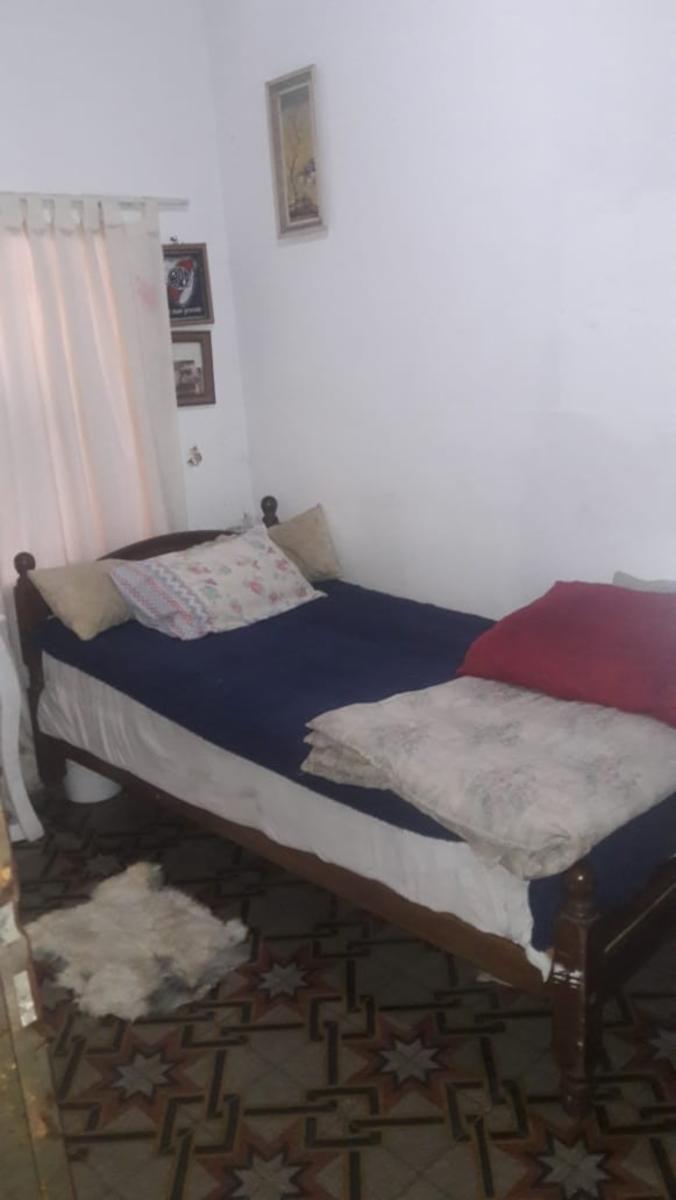 Casa + Galpón con baño y vestuario + Departamento 2 ambientes sobre primer piso, Ubicado en La Tablada — foto 8