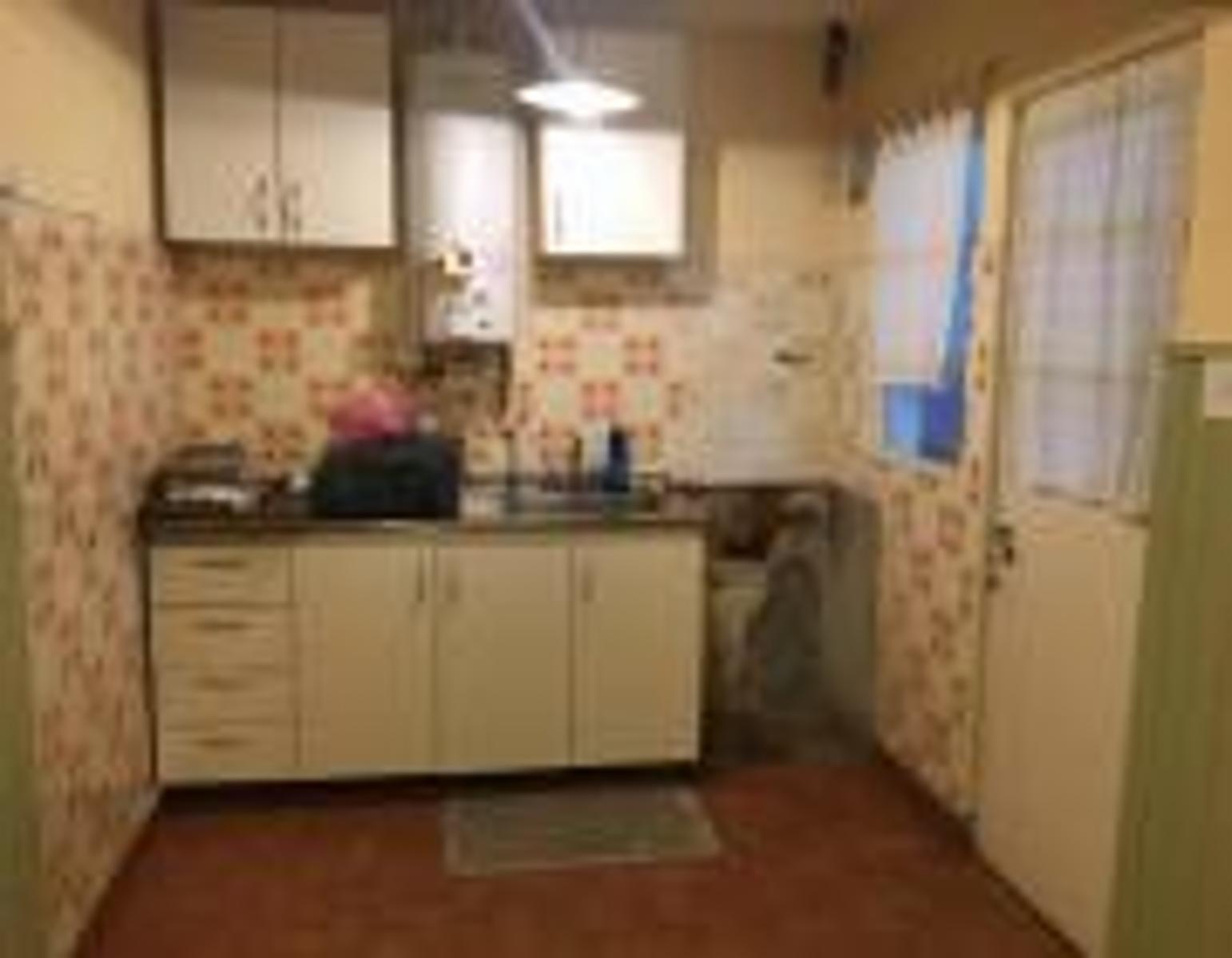 Se Vende Duplex 3 Ambientes en Barrio Luz y Fuerza - Morón. — foto 5