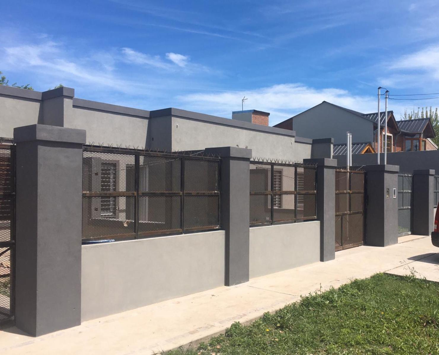 Casas a estrenar 3 Ambientes con patio y cochera. Marcos Paz.