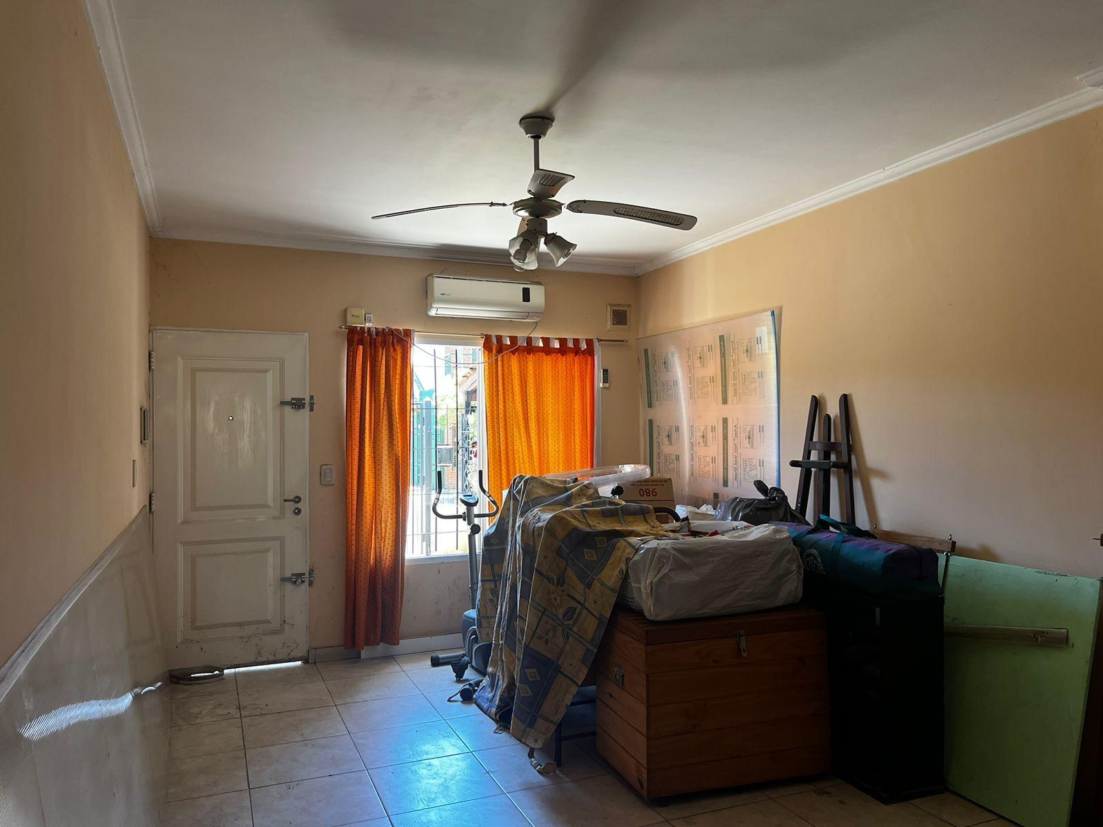 Duplex En Moron De Ambientes Amplios Y Luminosos Con Guardacoches Y Patio - Apto Credito Hipotecario - Se Escucha Oferta Razonable — foto 4