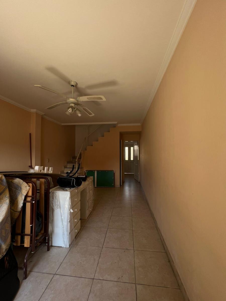 Duplex En Moron De Ambientes Amplios Y Luminosos Con Guardacoches Y Patio - Apto Credito Hipotecario - Se Escucha Oferta Razonable — foto 11
