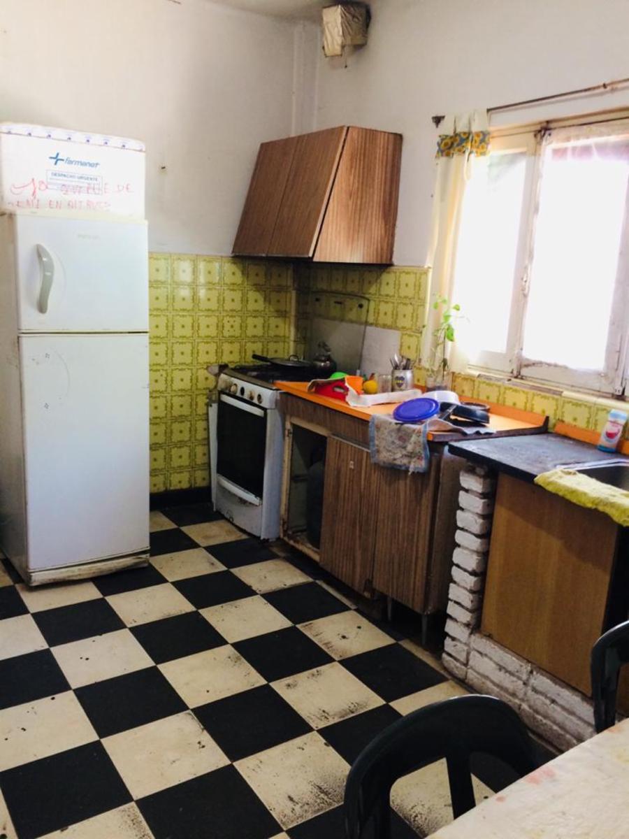 CASA AMERICANA DE 3 AMBIENTES A RECICLAR EN VENTA - VILLA LUZURIAGA — foto 4