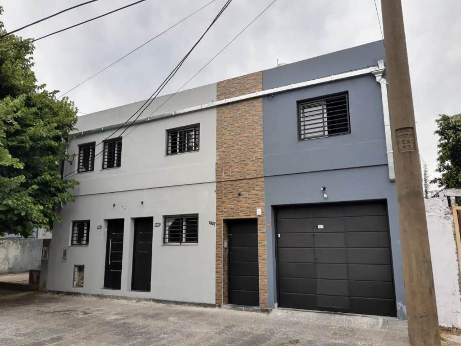 VENTA DE BLOCK - 6 DEPARTAMENTOS + GALPON DE 165 MTS2 - IDEAL INVERSOR - MORON NORTE — foto 2
