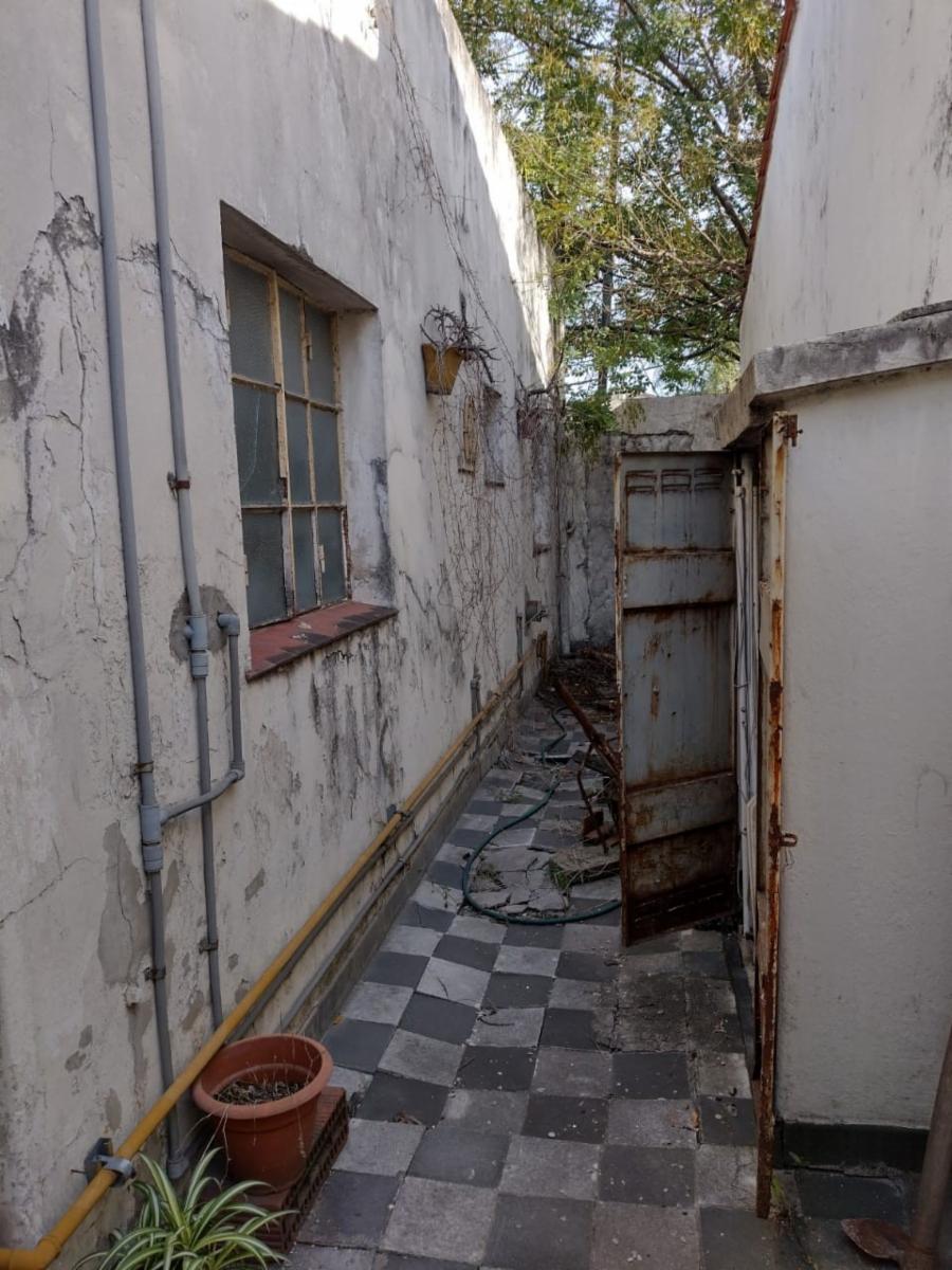 VENTA - CASA AMERICANA A RECICLAR - CASTELAR NORTE — foto 4