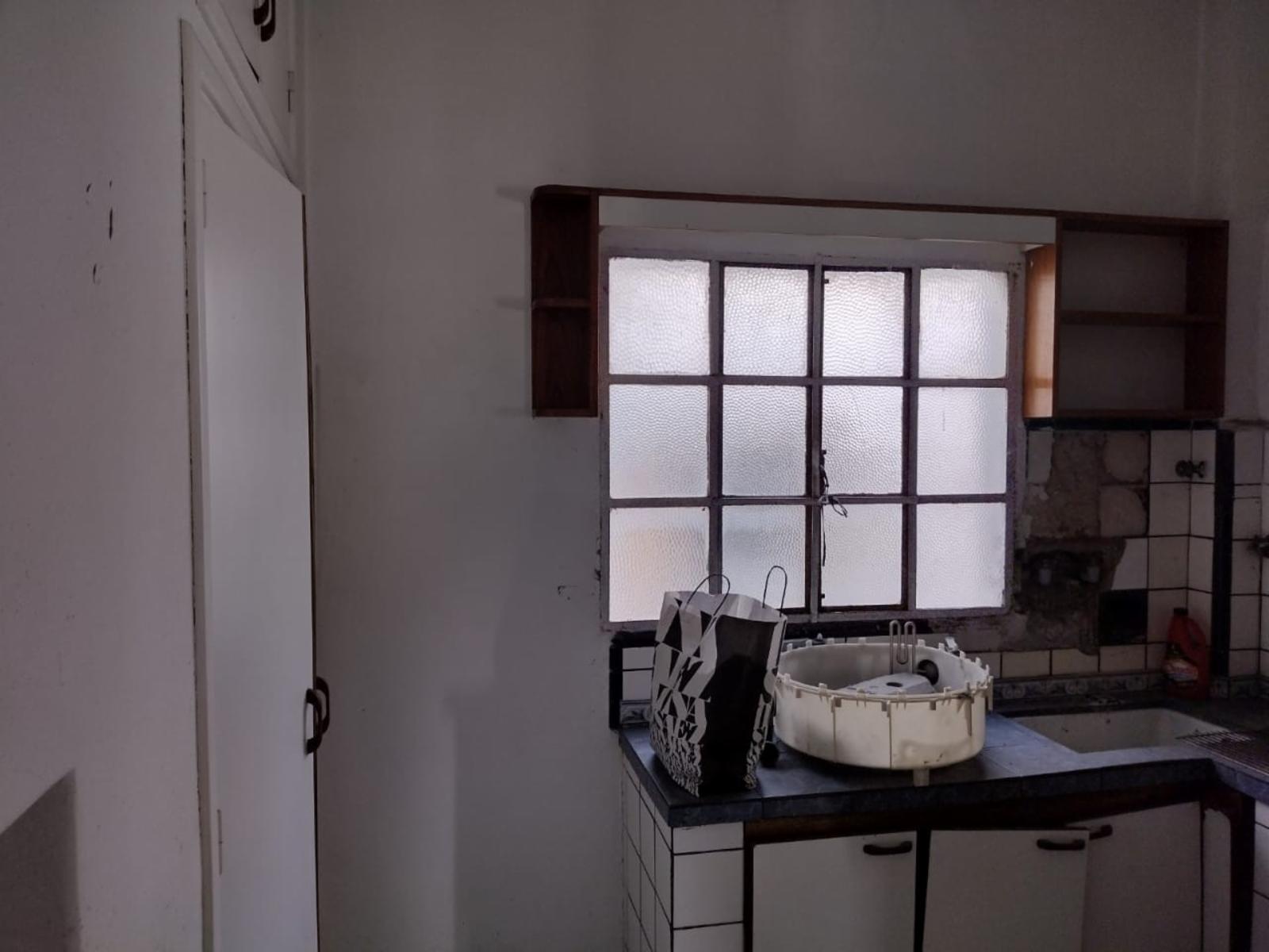 VENTA - CASA AMERICANA A RECICLAR - CASTELAR NORTE — foto 7