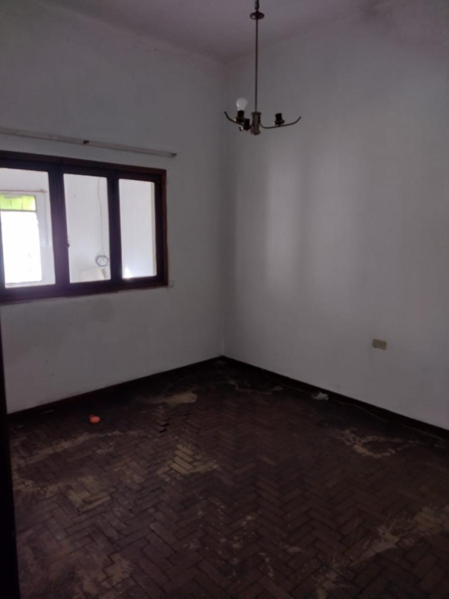 VENTA - CASA AMERICANA A RECICLAR - CASTELAR NORTE — foto 10