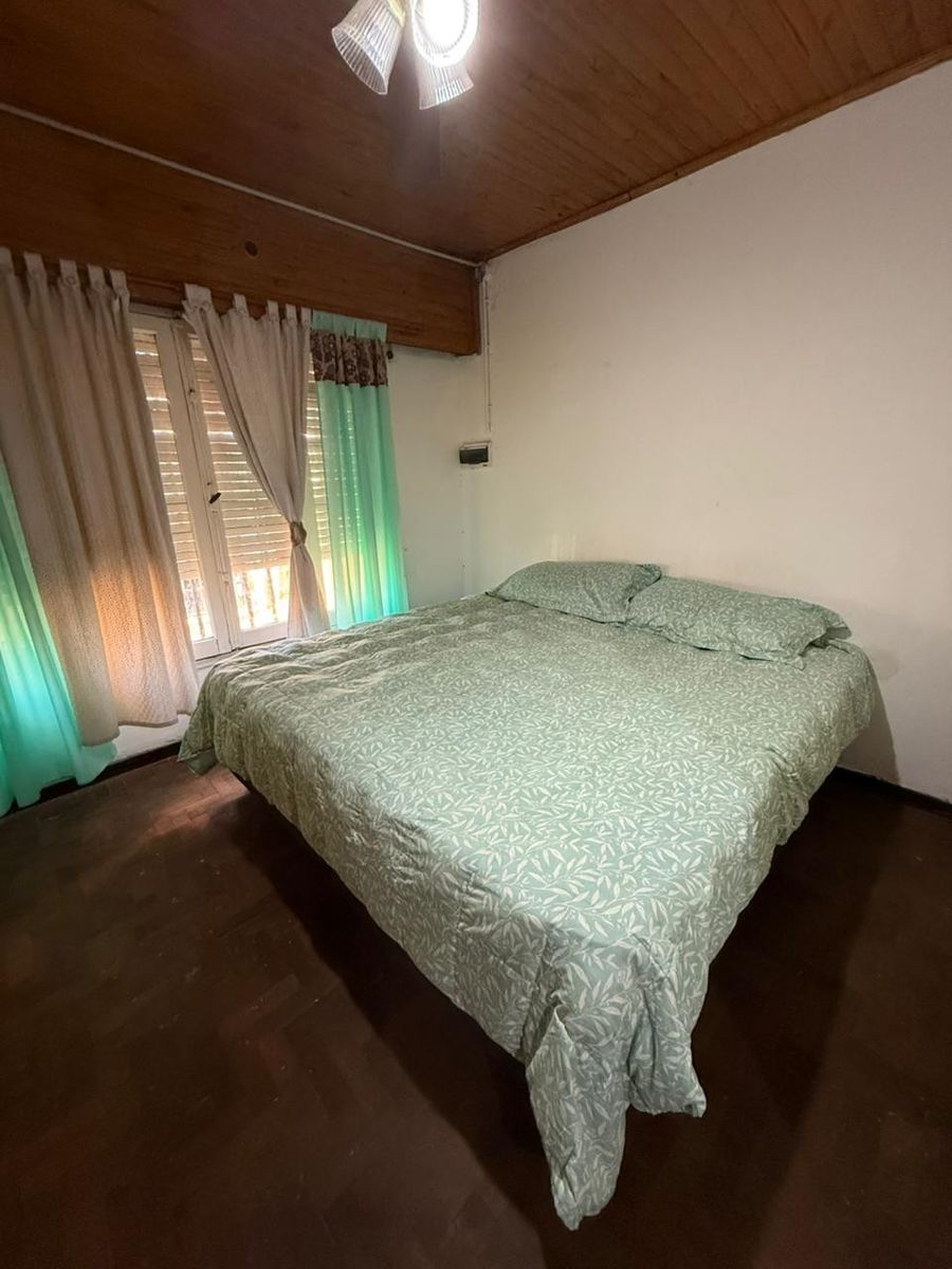 CASA DE 3 AMBIENTES EN VENTA