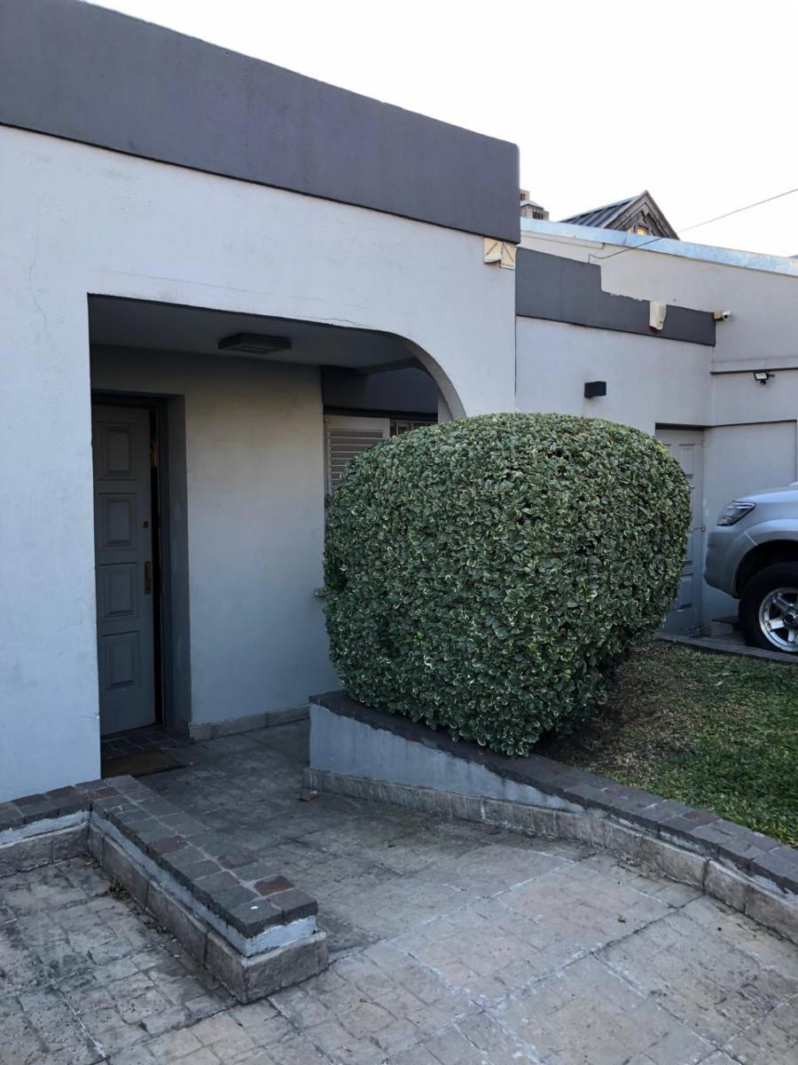HERMOSA CASA DE 5 AMBIENTES EN VENTA MORON NORTE — foto 15
