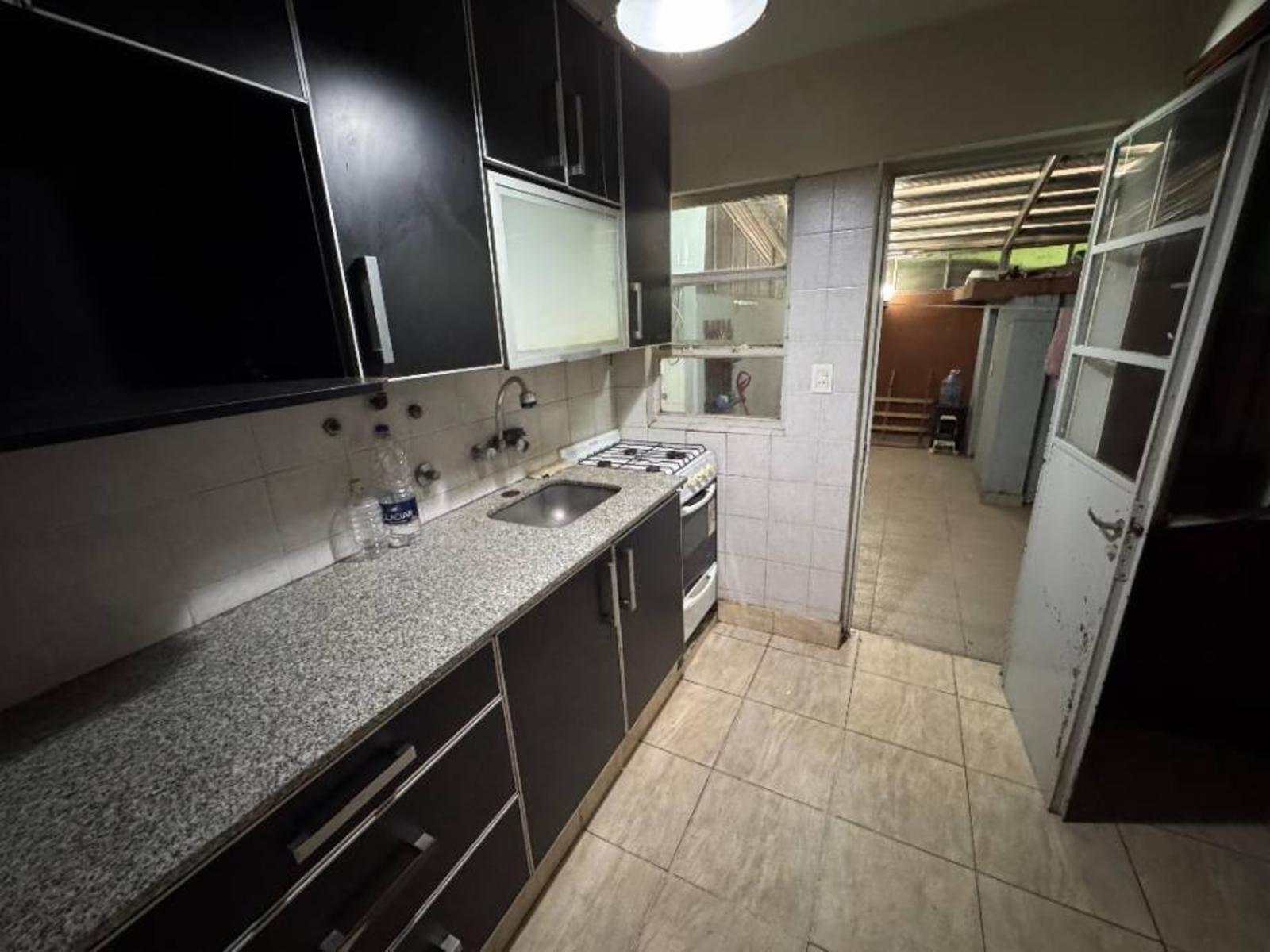 DUPLEX DE 3 AMBIENTES EN VENTA - MORON SUR - 5