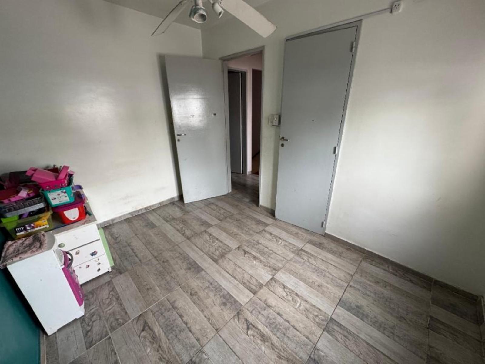 DUPLEX DE 3 AMBIENTES EN VENTA - MORON SUR - 11